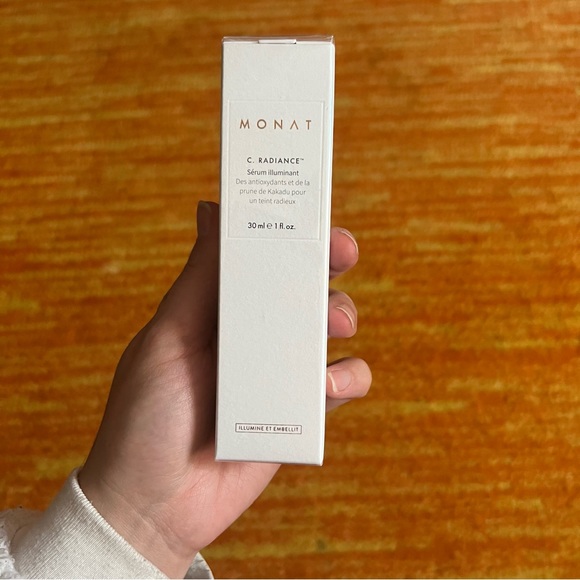 MONAT illuminating serum 🌸 - Picture 2 of 5